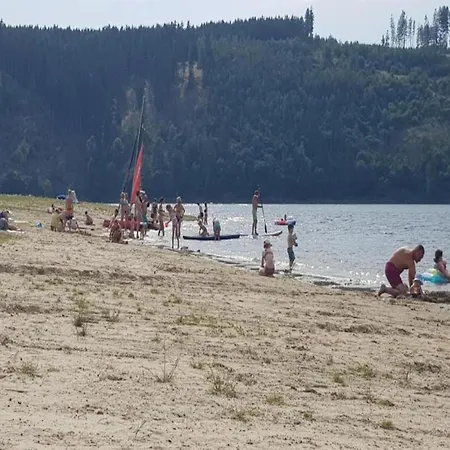 Lakeside Family Escape